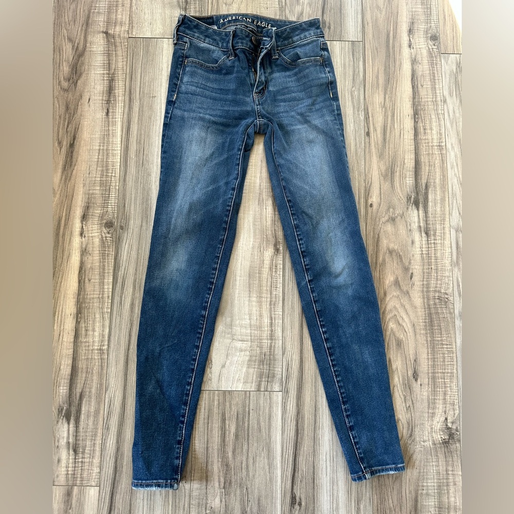 American Eagle 360 Next Level Stretch Skinny Jeans in Blue Size 00